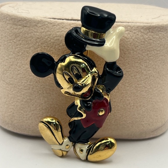 Vintage Disney Napier Mickey Mouse Top Hat Brooch - Picture 1 of 10